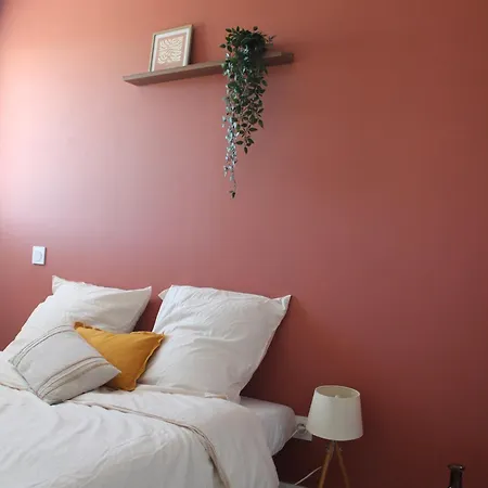 Apartmán Lumineux Pres De La Et De La *